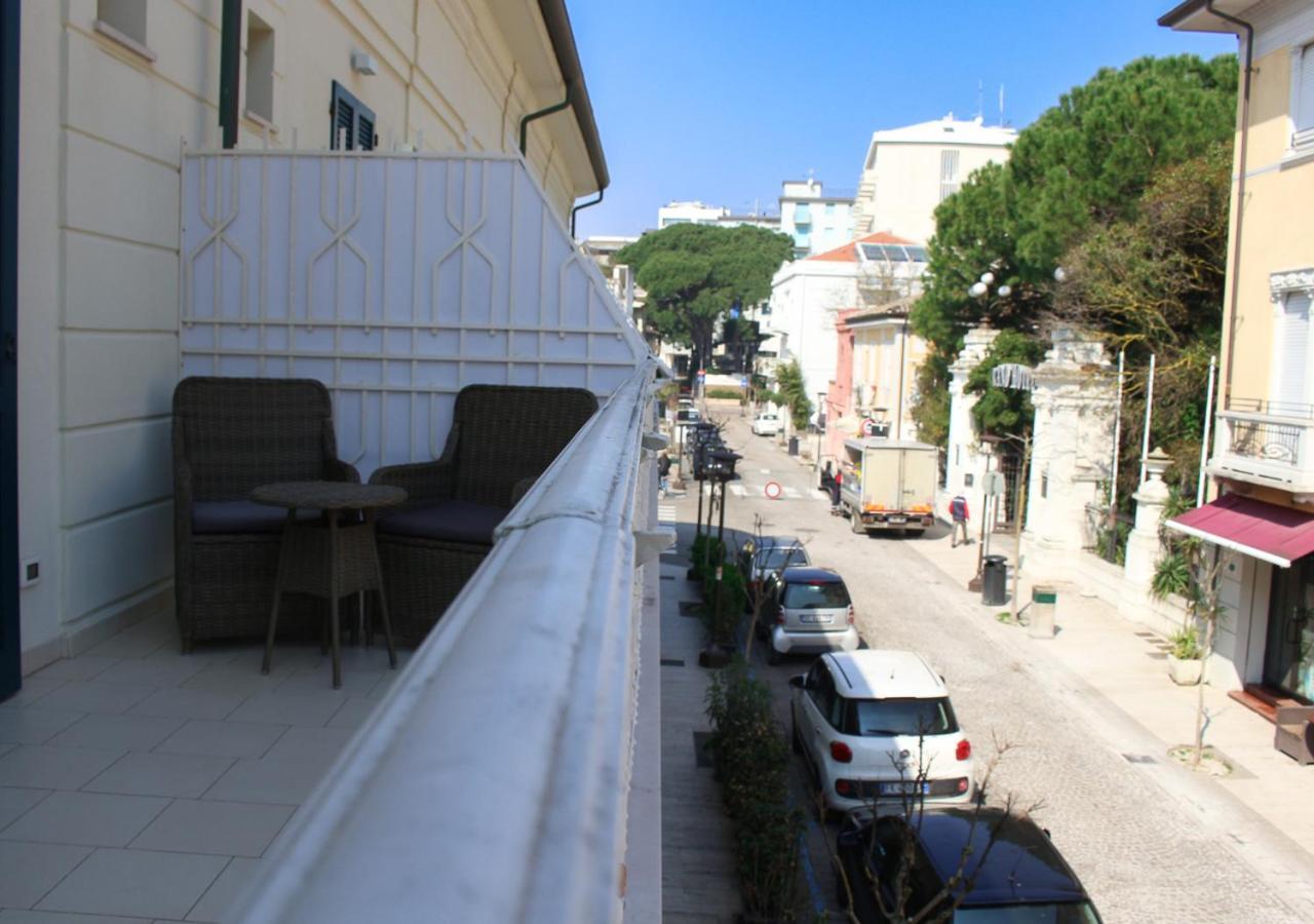 Bmp Apartment Atmosphere 1 Centrale Con Garage Riccione Esterno foto